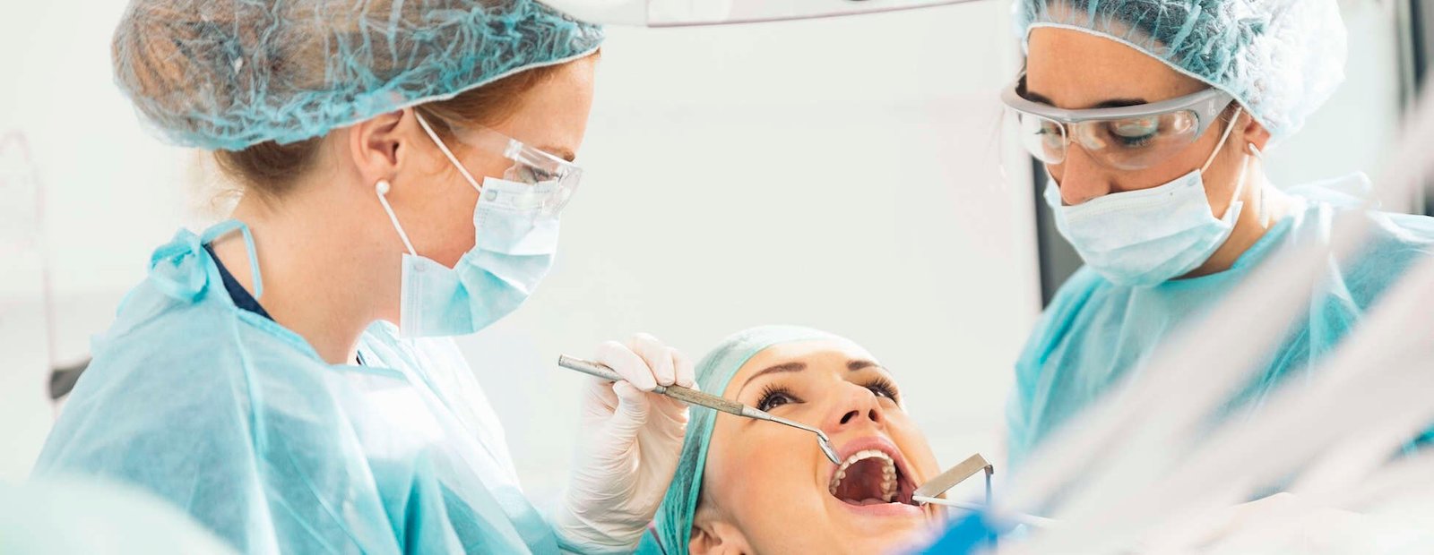 Dental clinic supported by Droved’s local SEO and AI search optimization, helping surgeons attract more patients through Google Maps and AI platforms.